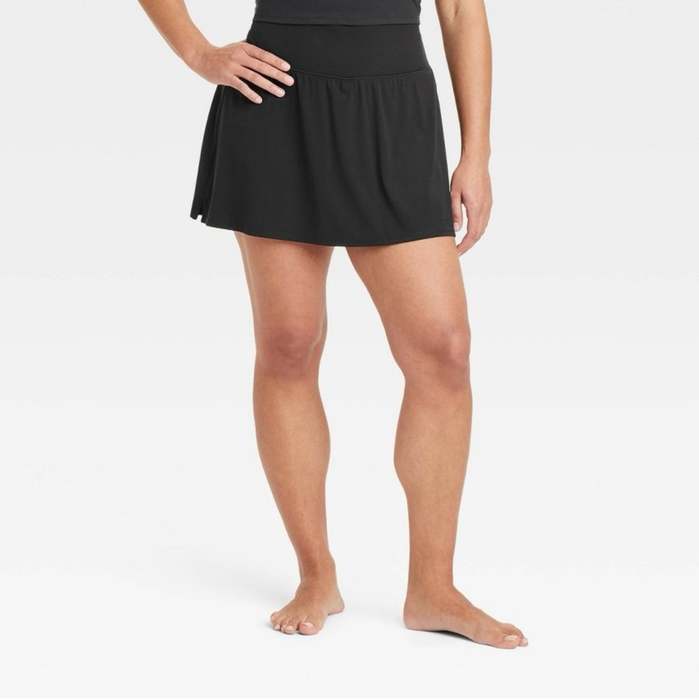 Women's Black Active Skort